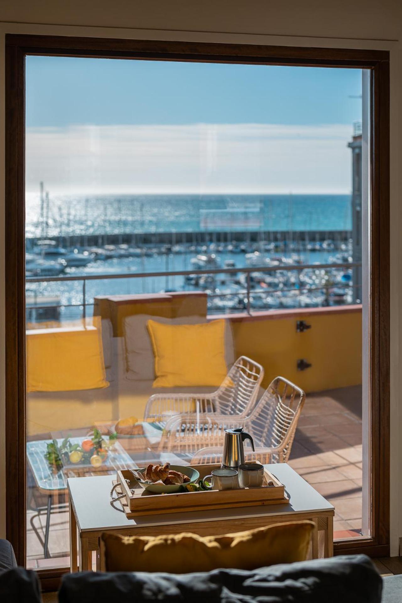 Ecogrusapartments Masnou Exterior photo